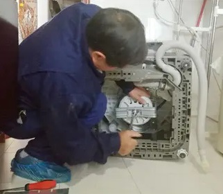 济宁维修洗衣机电机不转